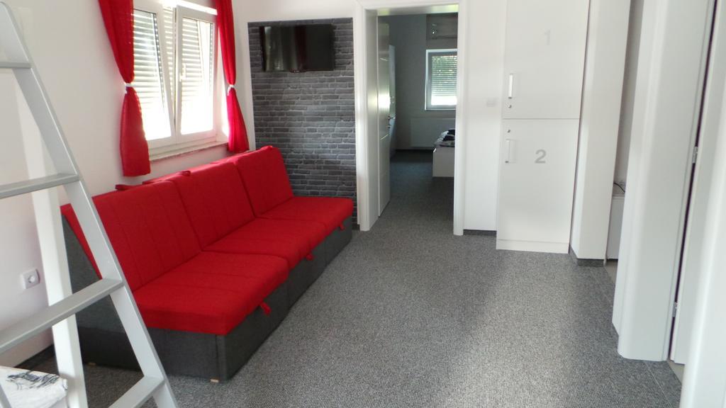 Hostel Levicki Slavonski Brod Værelse billede